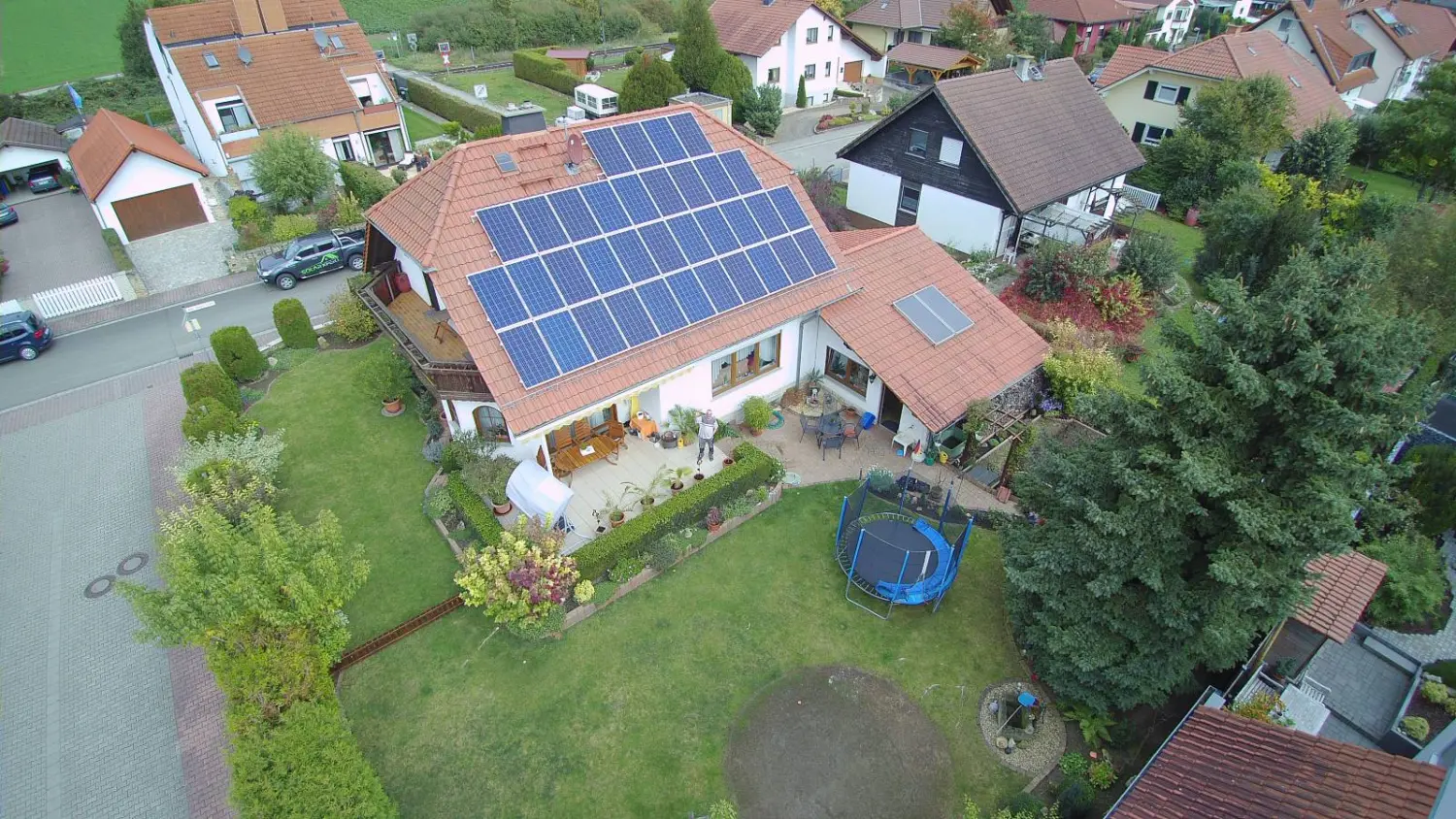 Solarxpert · Neubau · 15 kWp + WP · Wörrstadt